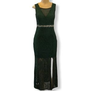 En Focus Emerald Dress